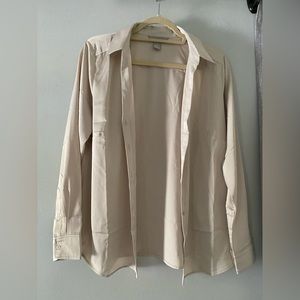 FLASH SALE: BUNDLE 4 ITEMS OR MORE FOR $5 EACH // H&M Satin Beige Button Down